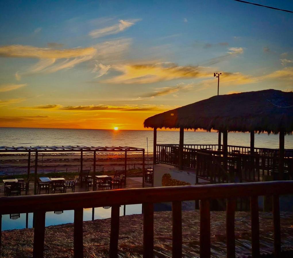 Seu Pedro Lounge Praia - Pousada E Kite Center Icapuí Exteriör bild