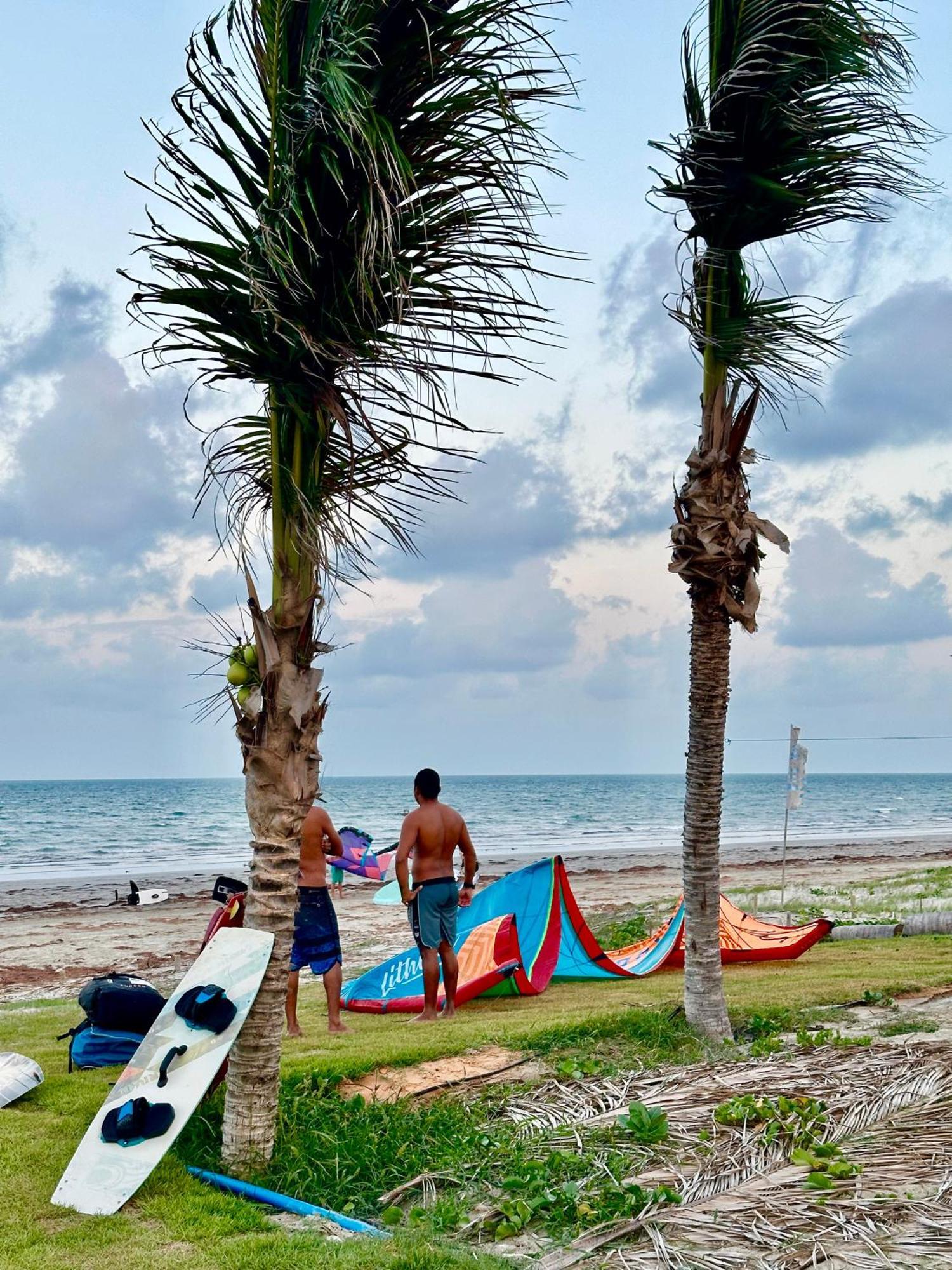 Seu Pedro Lounge Praia - Pousada E Kite Center Icapuí Exteriör bild